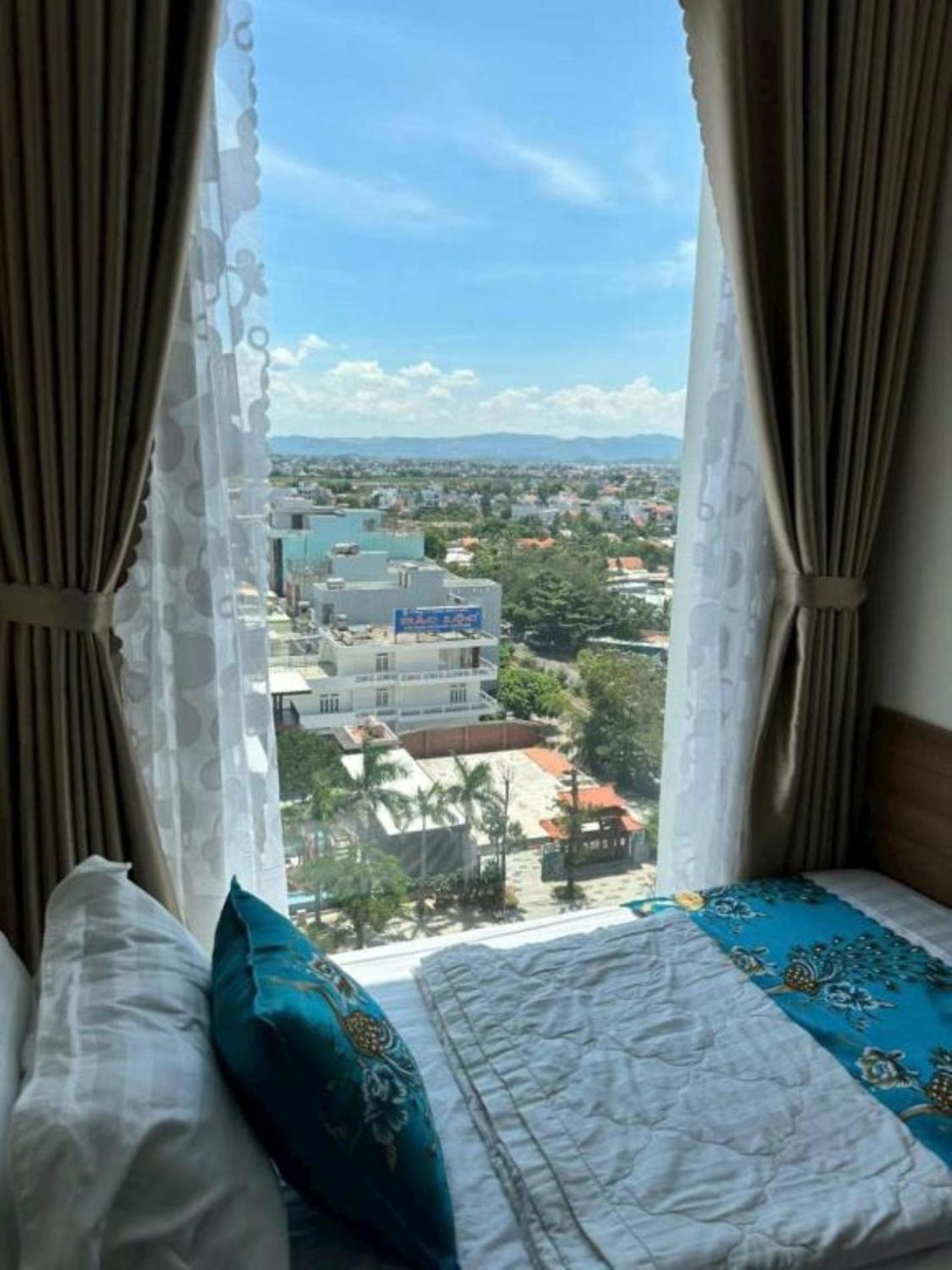 Thy Hung Legacy Hotel Tuy Hoa Exterior photo